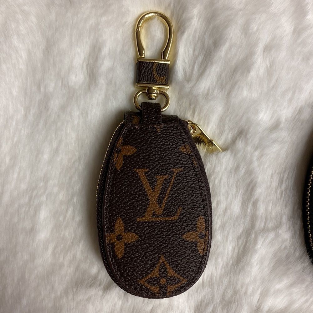 Upcycled KeyFob Keychains - Picture 2 of 7